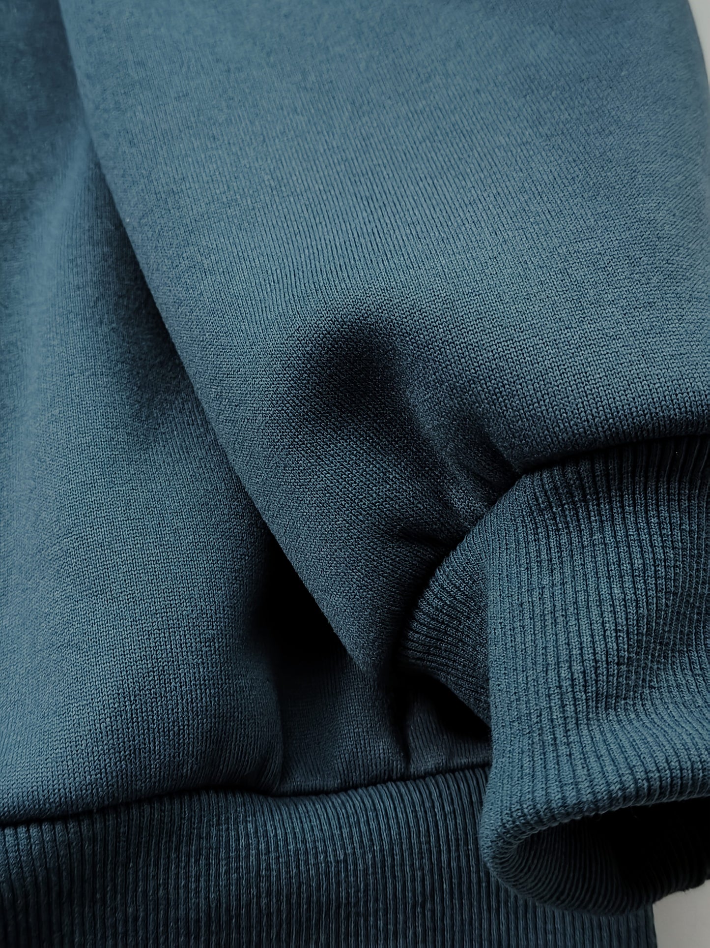 Long Sleeve Graphic Print Pullover Streetwear Hoodie Sweatshirt with Kangaroo Pocket, Women's Clothing